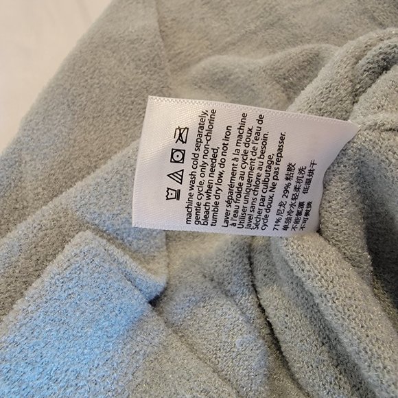 Barefoot Dreams | CozyChic Ultra Lite Hoodie | Silver Blue | Large - Picture 7 of 8